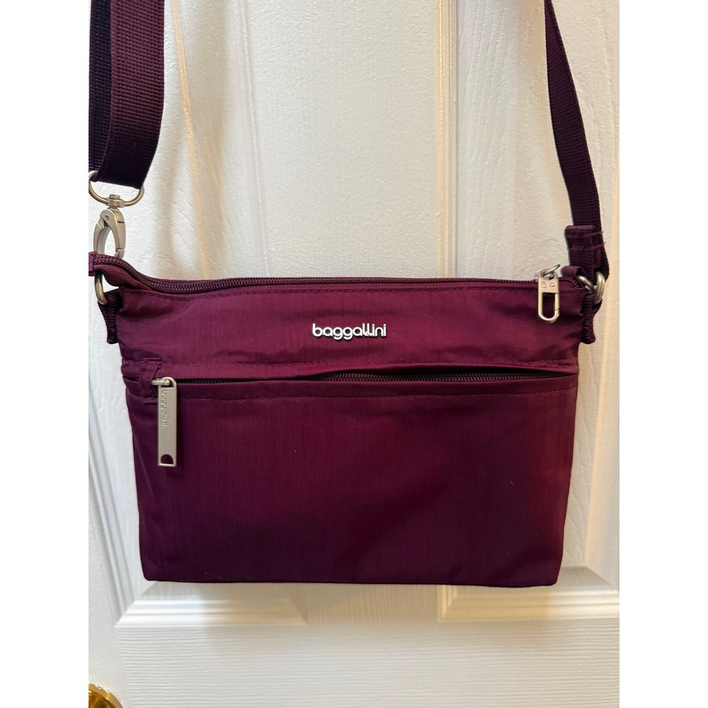 Baggallini Crossbody Bag Plum Purple Nylon Adjustable Strap Travel Purse